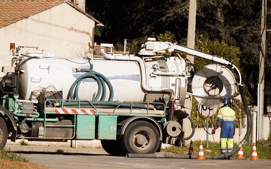 tuyau déboucheur canalisation Mantes-la-Ville